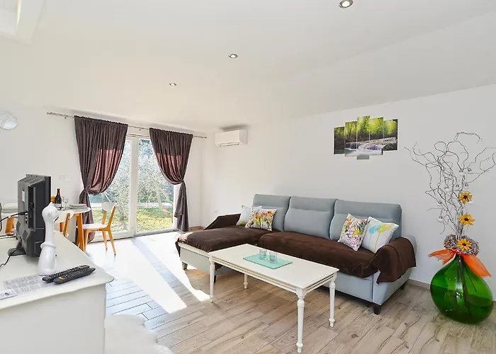 Tatil Evi House Suljo 2219 Galižana