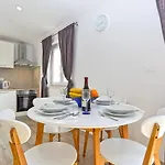Prázdninový dům House Suljo 2219 *