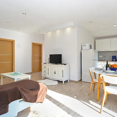 House Suljo 2219 Galizana