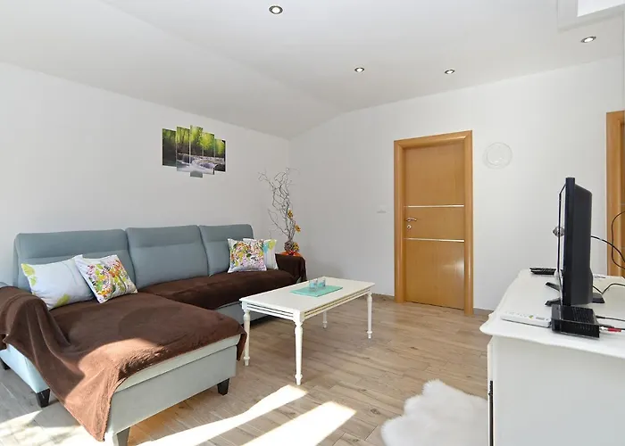 House Suljo 2219 * Galizana